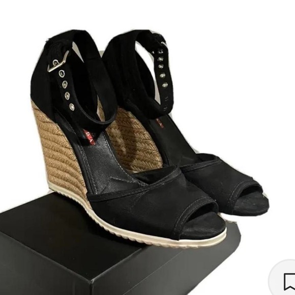 COPY - Prada wedge heel shoes 7.5 - Picture 3 of 6